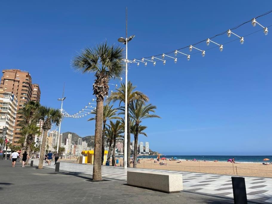 Inmejorable Ubicacion,70M Playa 70M Pueblo Apartment Benidorm Bagian luar foto
